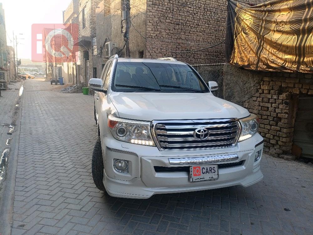 تويوتا لاندكروزر